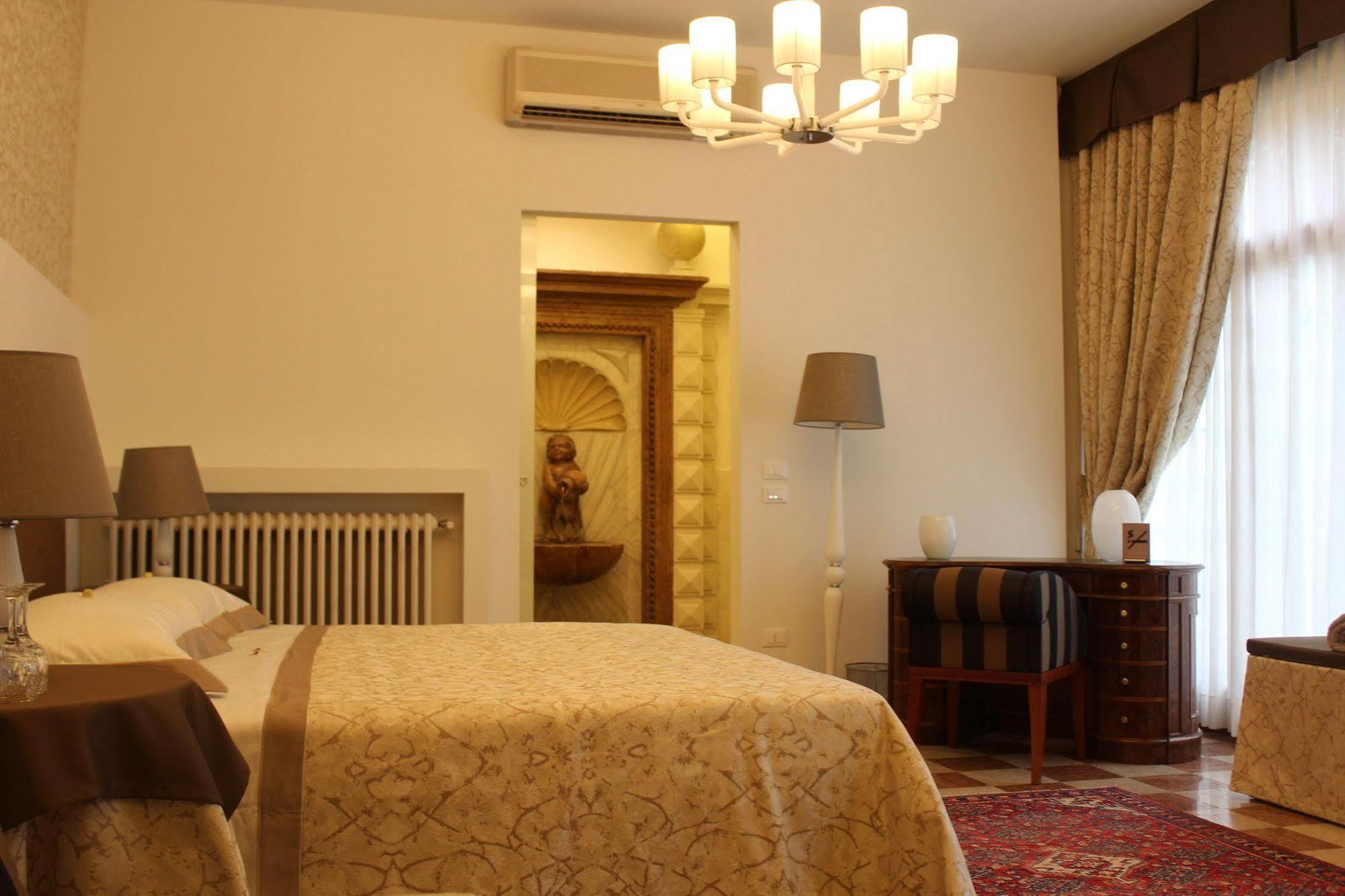 Domus Dotti V Guest House 特雷维索 外观 照片